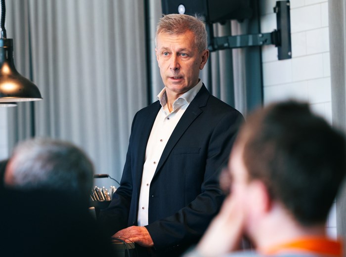 Kundträff med snack om energi, fotboll och framtid